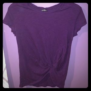 Express twist front tee🇺🇸